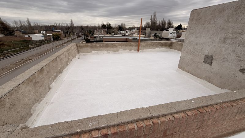 Terraza terminada con membrana líquida